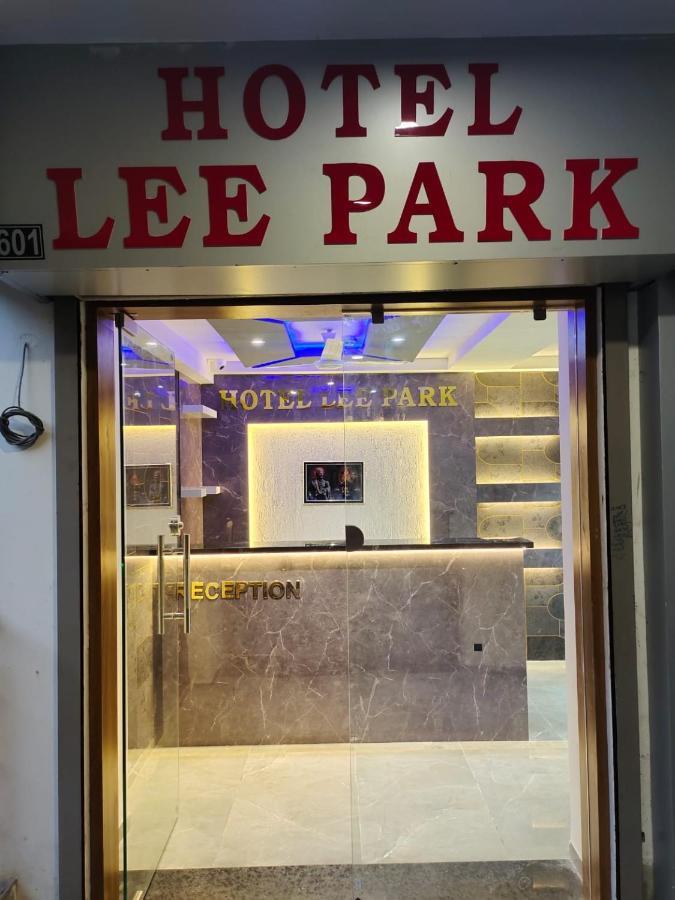Hotel Lee Park Ahmedabad Exterior photo